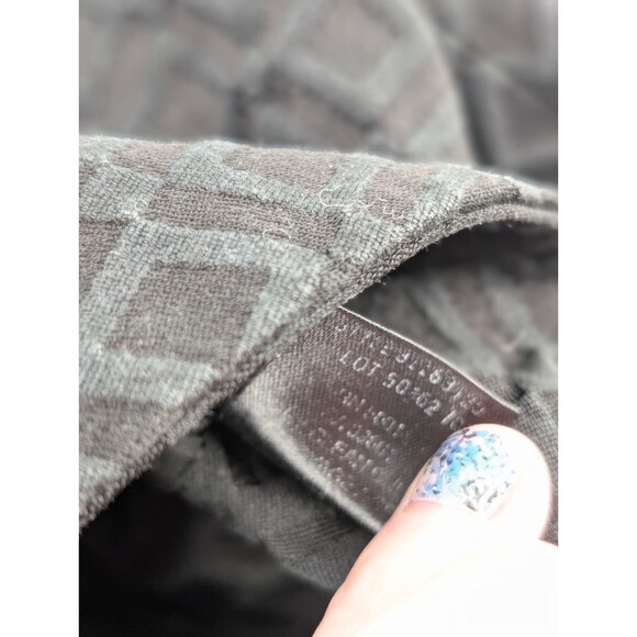 Tahari Women' Medium Black Argyle Diamond Pattern Dress Pants Size 4 Small USA - Picture 5 of 9